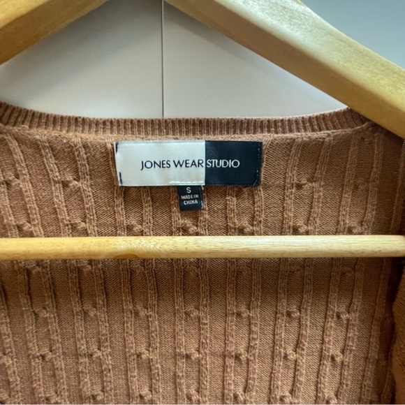 JONES WEAR STUDIO rib knit button up cardigan size small - Picture 2 of 5